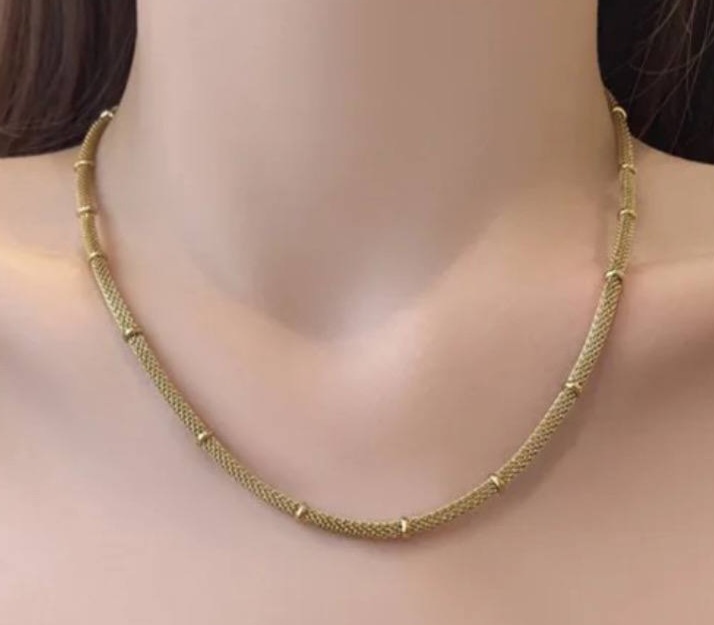 Elegant Necklace