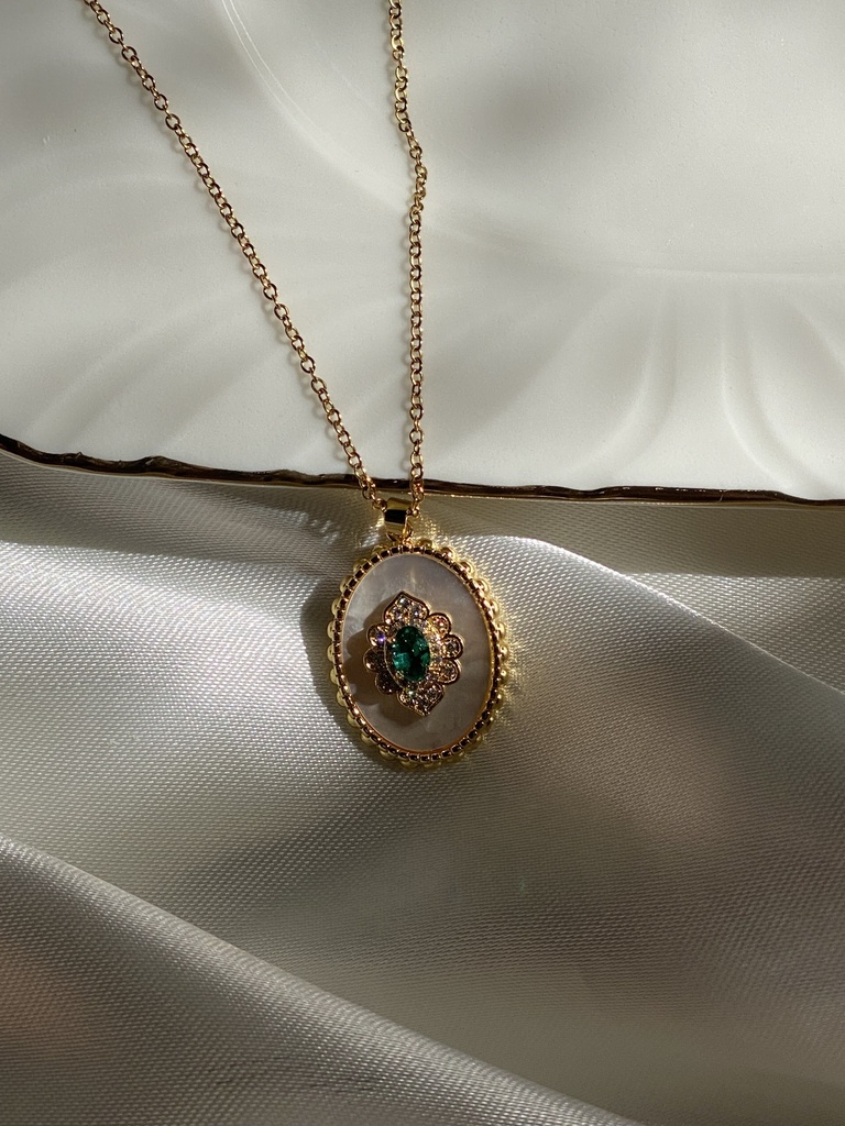 Queen Necklace (Green)