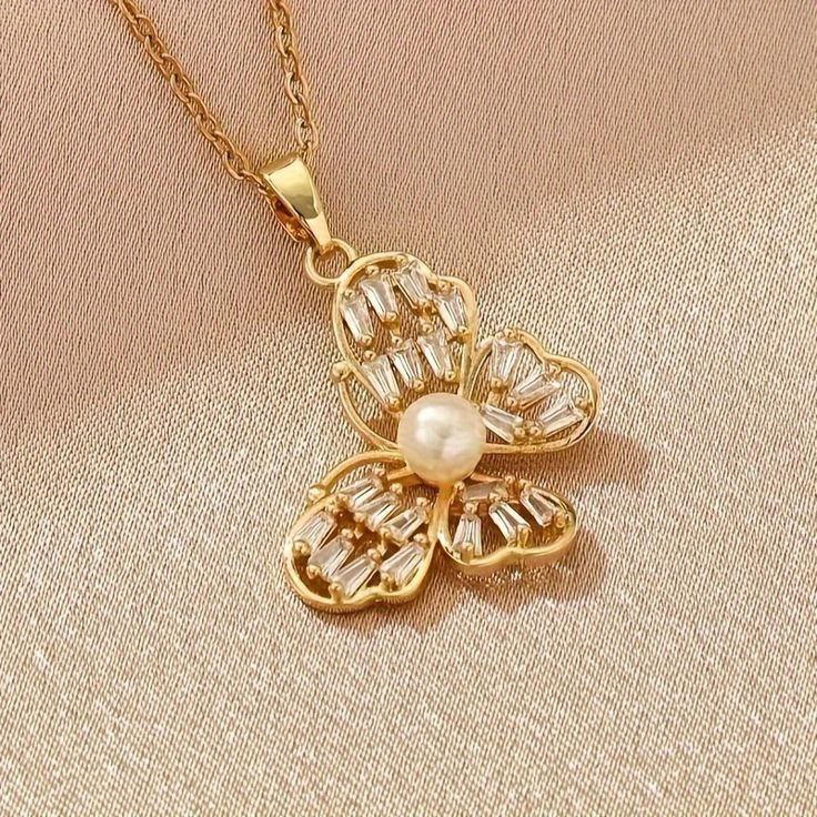  Pearl Butterfly Necklace 