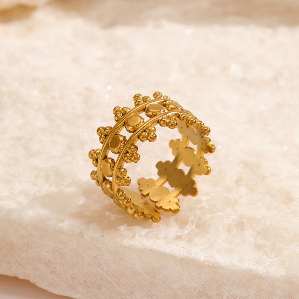 12107 Ring