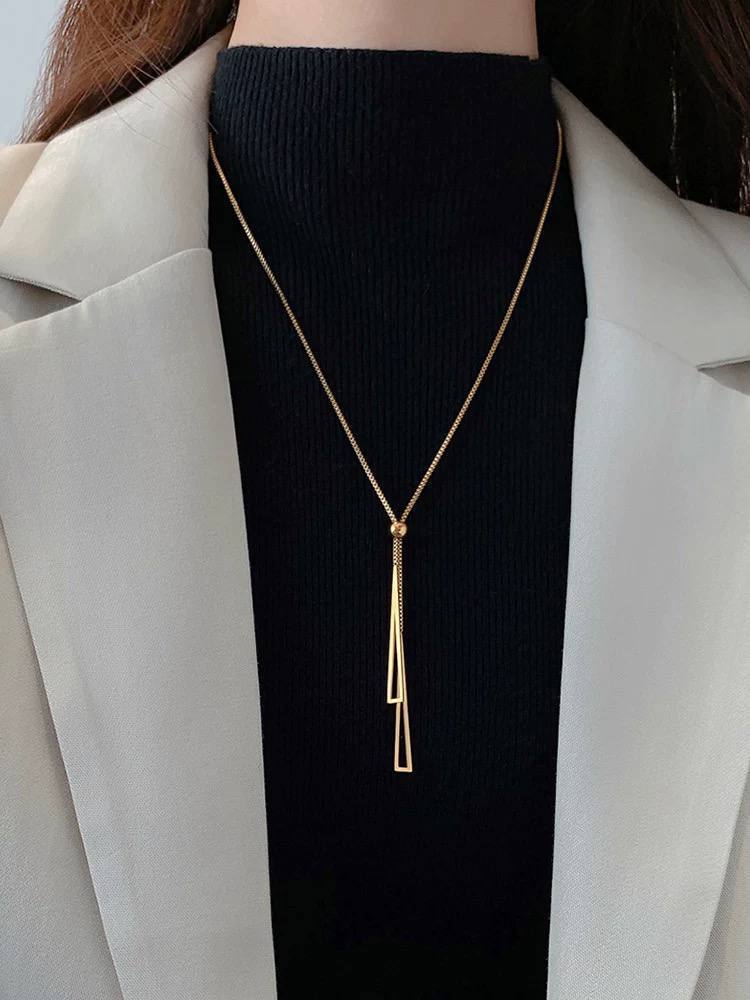 Cravat Necklace 