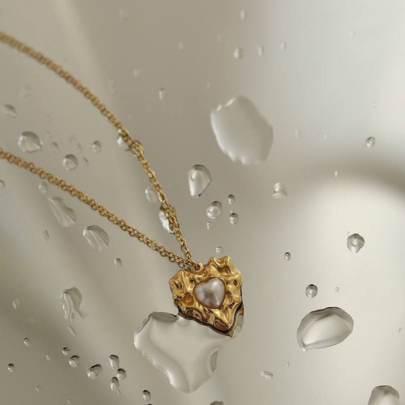 Pearl Heart Necklace 