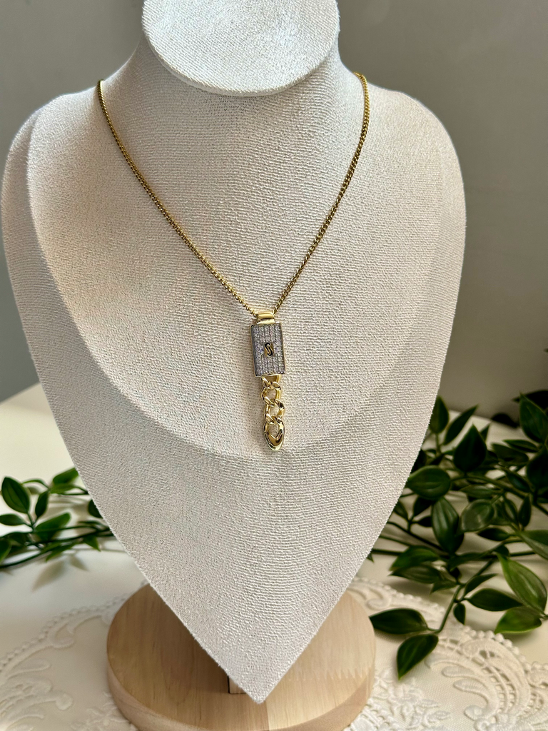 [14263] Cloves Necklace 2