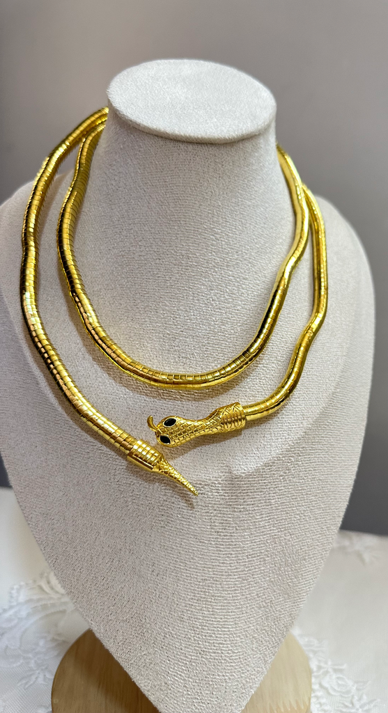 Snake choker