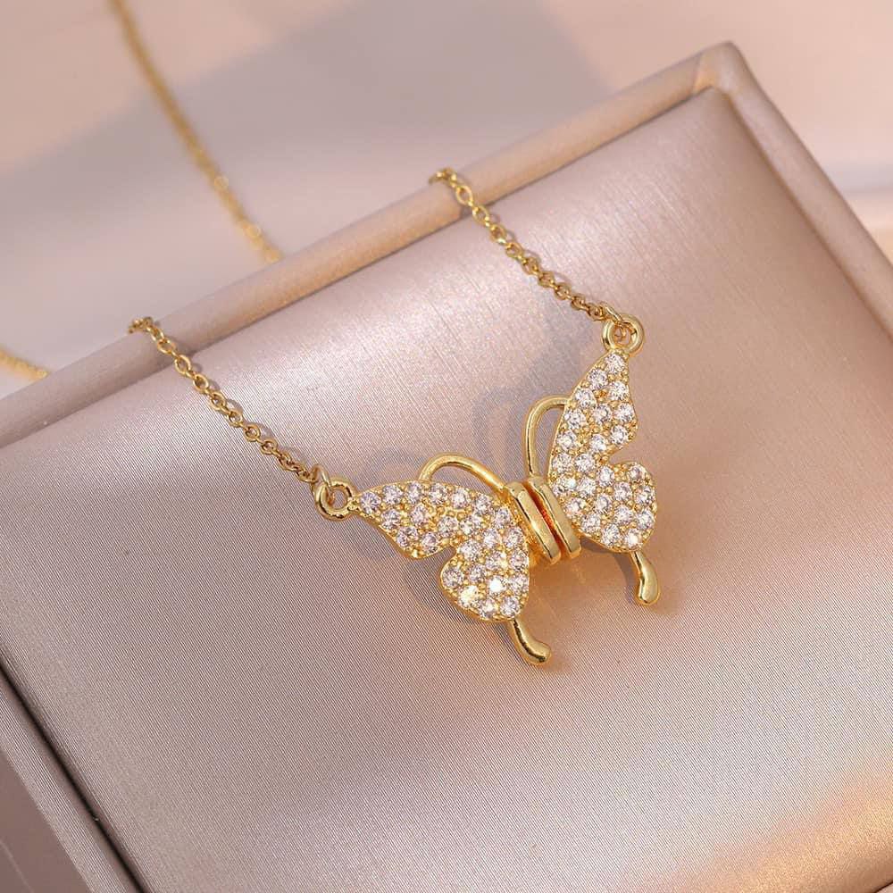 [14049] Magnetic Butterfly Necklace 