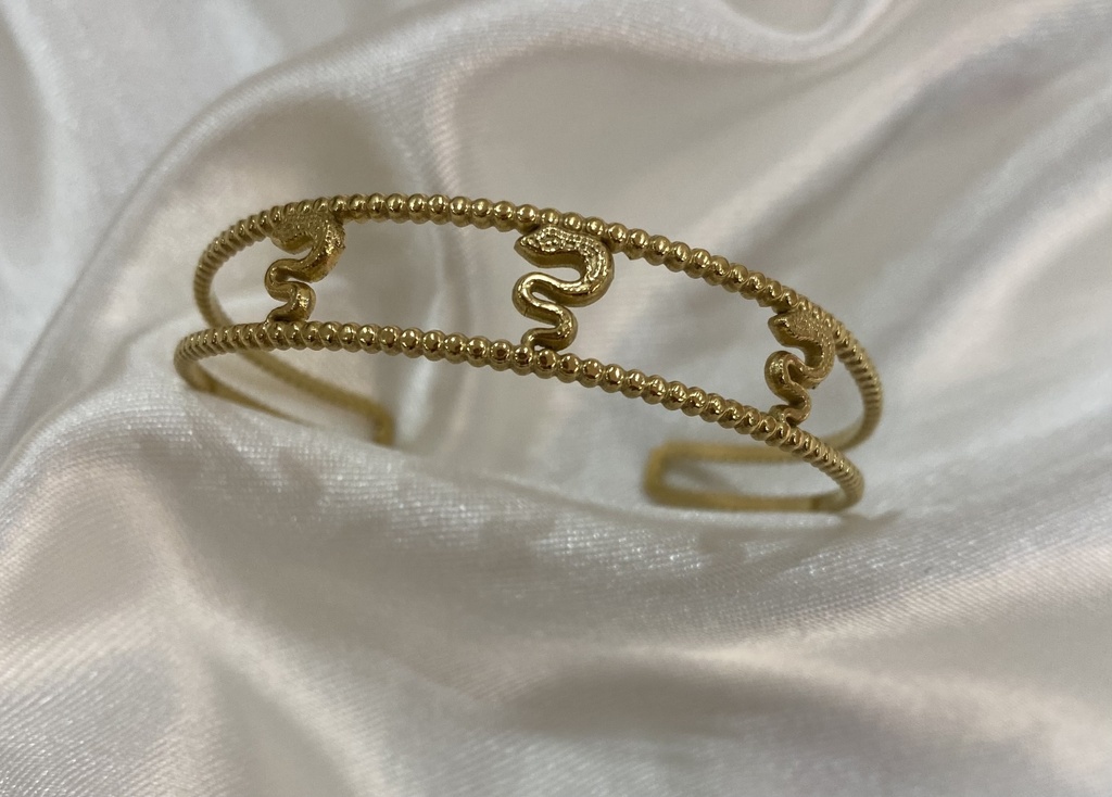 13048 Bangle