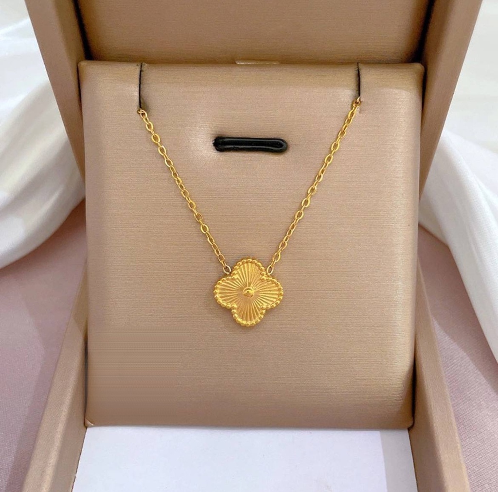 [14071] Golden Van Cleef Necklace 