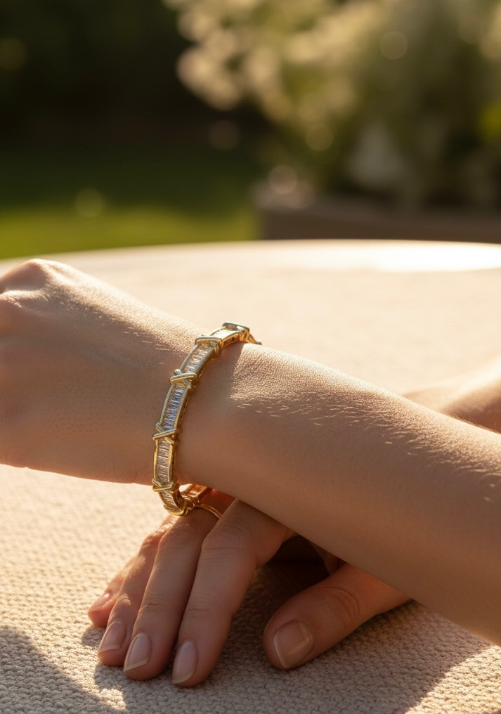 [13163] Golden Bangle 