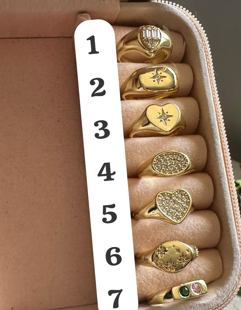 Pinky Ring (1)